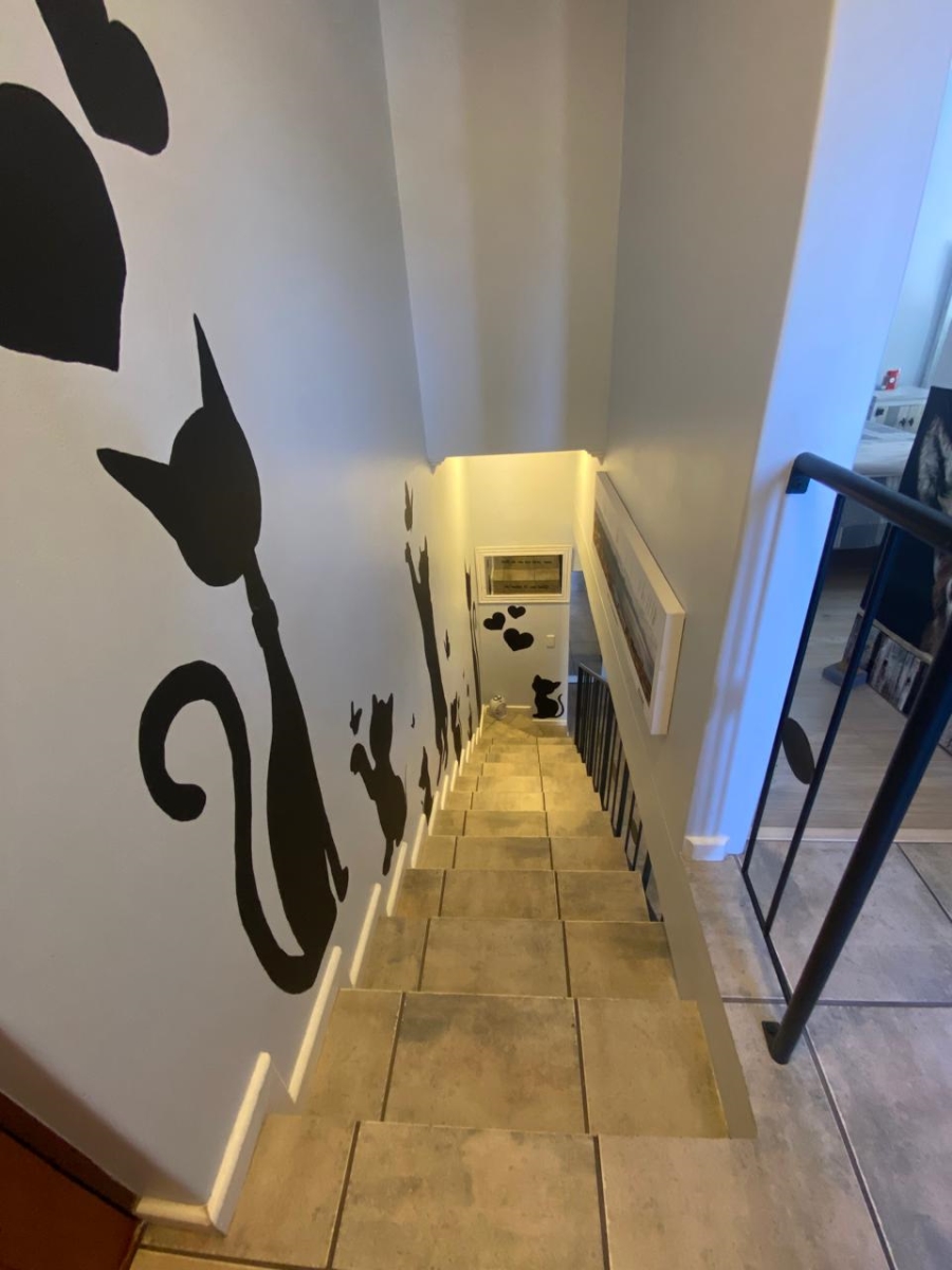 3 Bedroom Property for Sale in Menkenkop Western Cape